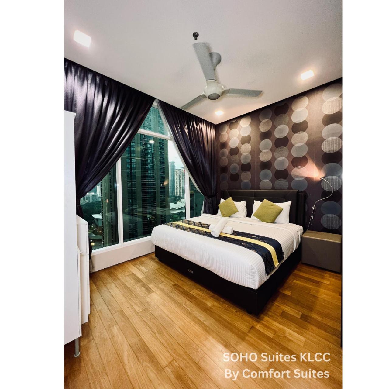 Soho Suites Klcc By Comfort Suites 쿠알라룸푸르 외부 사진