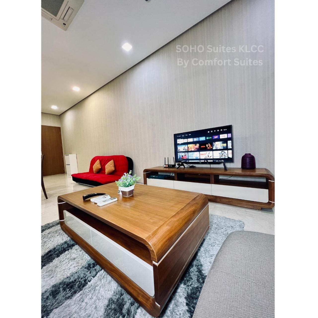 Soho Suites Klcc By Comfort Suites 쿠알라룸푸르 외부 사진