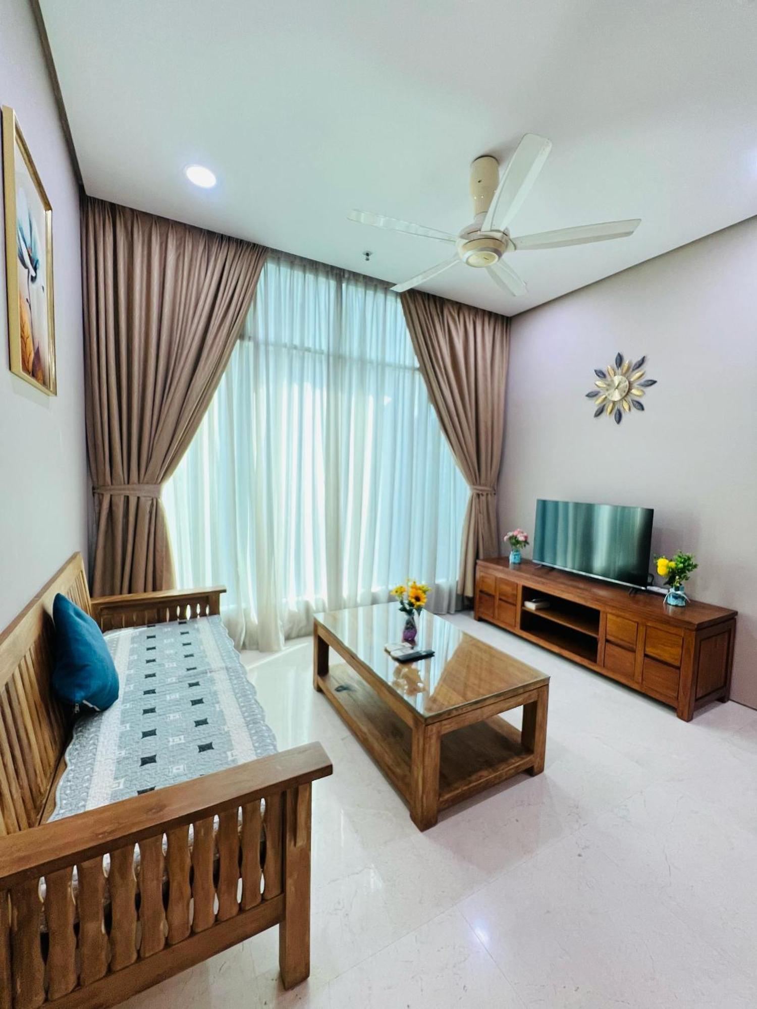 Soho Suites Klcc By Comfort Suites 쿠알라룸푸르 외부 사진