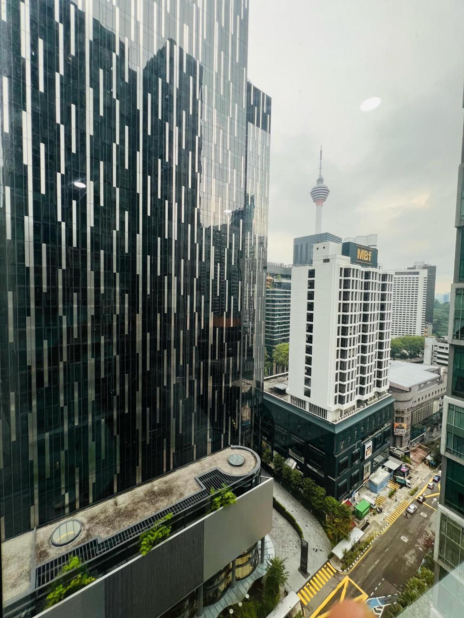 Soho Suites Klcc By Comfort Suites 쿠알라룸푸르 외부 사진