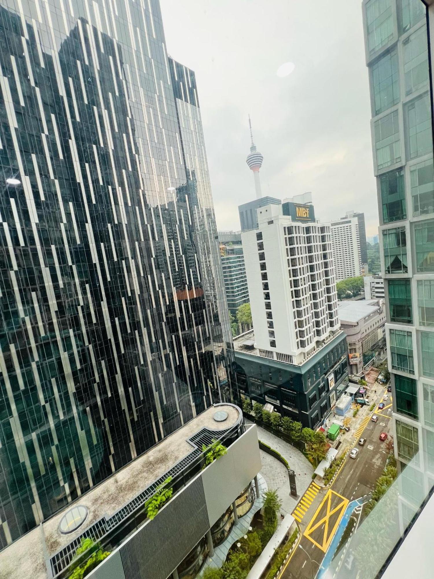 Soho Suites Klcc By Comfort Suites 쿠알라룸푸르 외부 사진